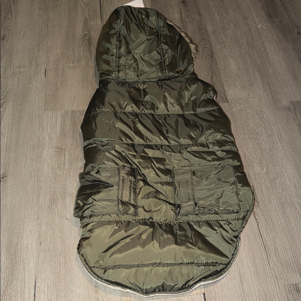 Title: New Frisco XL Quilted Dog Puffer Coat Army Green NWT - Picture 3 of 5